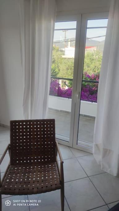 Eva'S House Apartman Karababás Kültér fotó