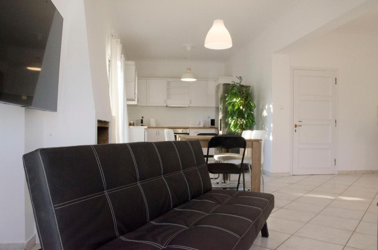 Eva'S House Apartman Karababás Kültér fotó