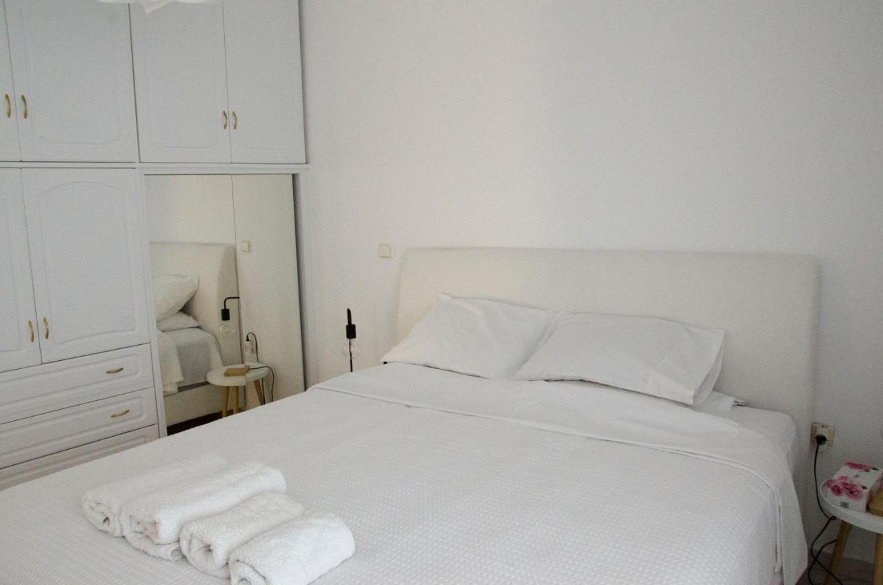 Eva'S House Apartman Karababás Kültér fotó
